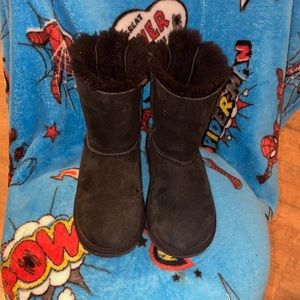 Black Ugg’s, Great Condition, needs just a little wipe down, no Scuff marks